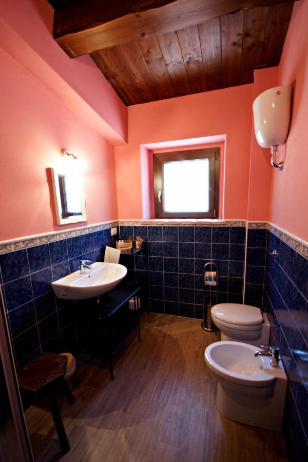 Locanda Della Rocca サルナーノ エクステリア 写真