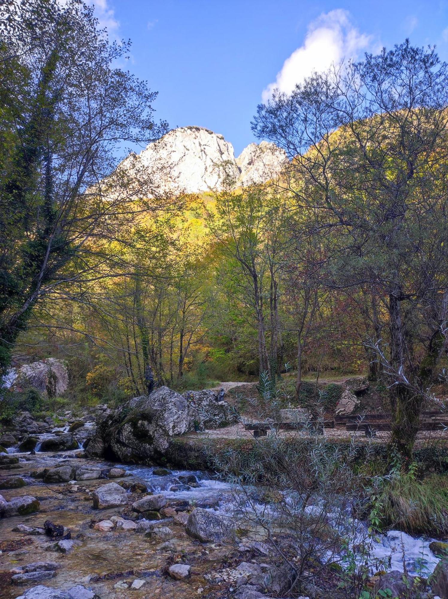 Locanda Della Rocca サルナーノ エクステリア 写真
